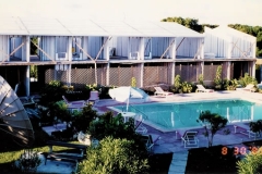 Motel in the Bahamas